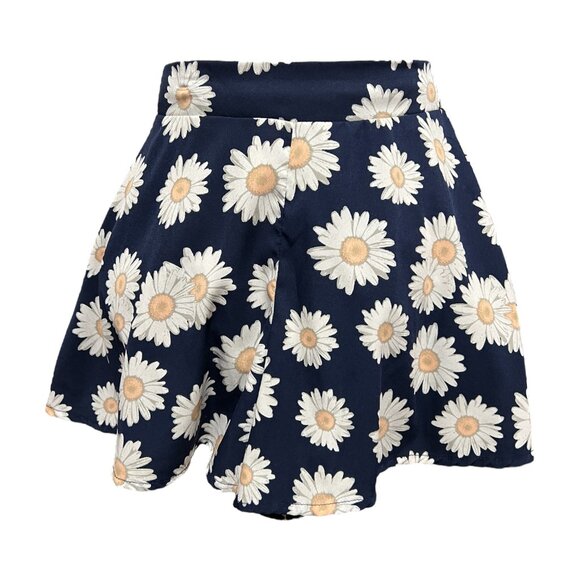 Navy blue daisy print full shorts - Picture 1 of 3